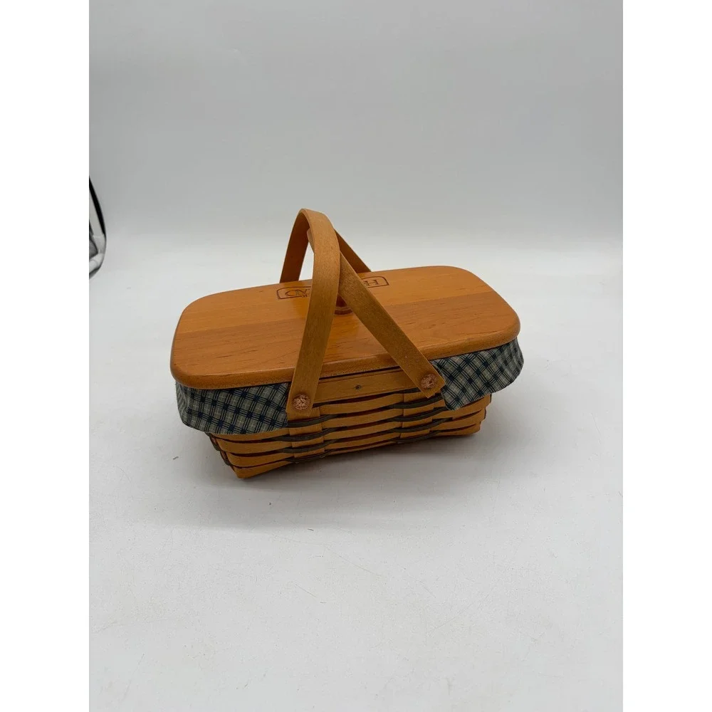 Longaberger 1999 Woven Memories Homestead Basket with Lid Liner and Protector